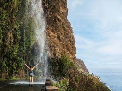 Vacanta Madeira: Aventura in Paradisul Atlanticului